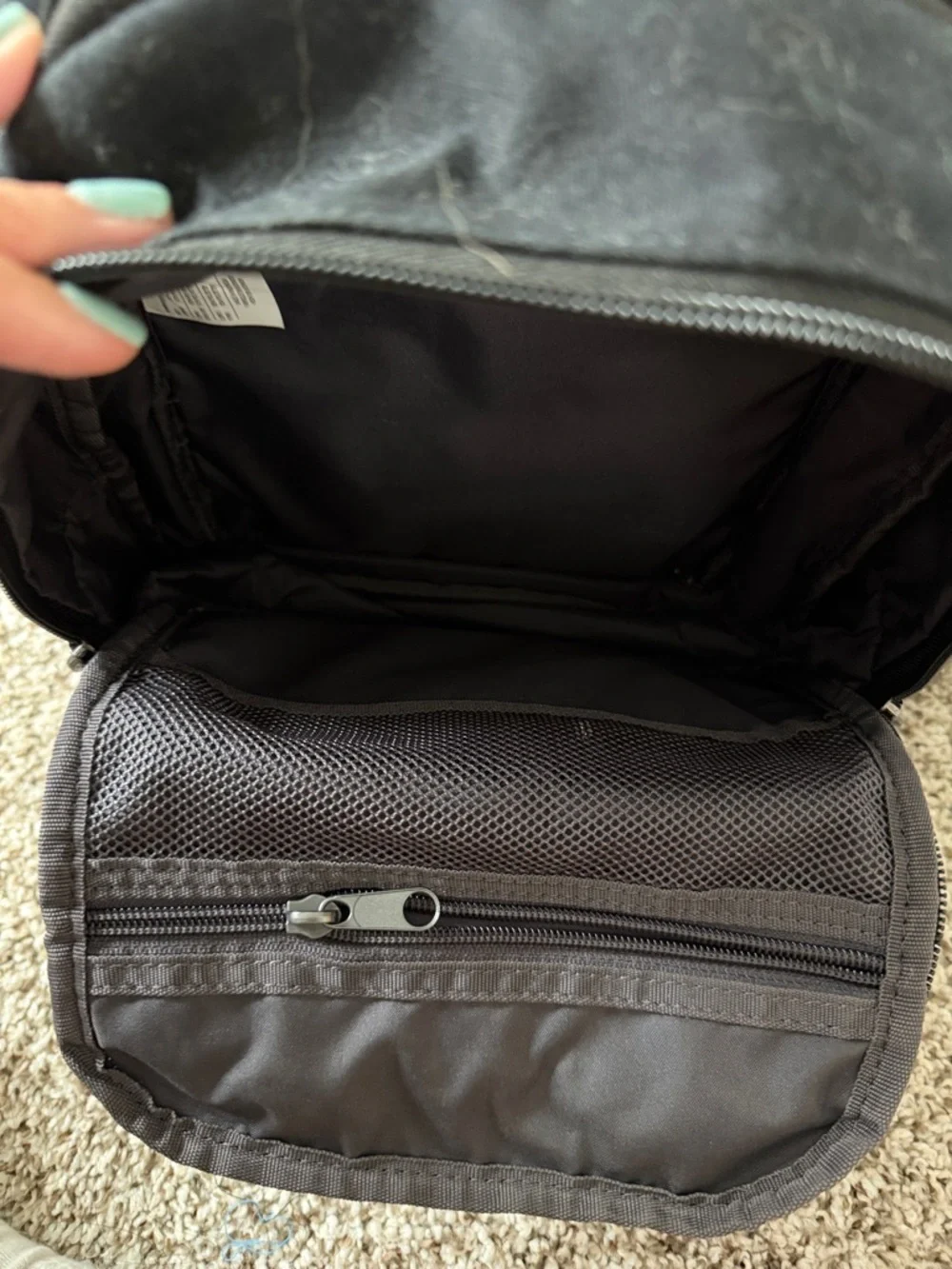 Nike Black Mini Backpack Mini Bag - Picture 3 of 6